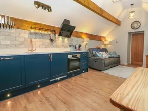 Fully equipped wonderful cottage with garden | Dogs allowed - Image 4