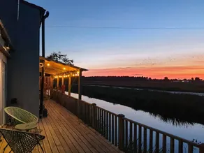 Family-friendly cottage with garden & barbeque | River view - Image 3