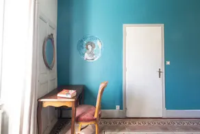 Apartment 'Bleue' with Shared Terrace, Shared Garden and Wi-Fi - Image 5