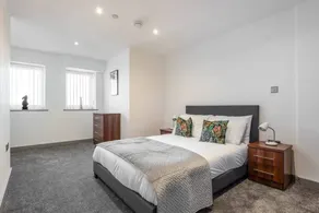 Children-friendly apartment with fast internet - Image 2