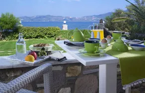 Holiday apartment with terrace & pool - Image 5