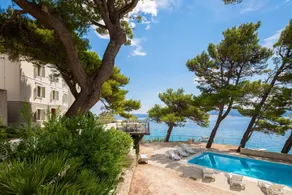 Voll ausgestattete Villa mit Terrasse, Garten und Sauna | Poolblick | Perfekt für die Arbeit von Zuhause - Image 3