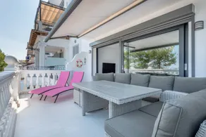 Holiday apartment with terrace | Sea view - Image 2