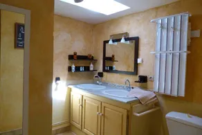 Country House 'Hameau des Rabauds - La Tourderie' with Pool, Private Garden & Wi-Fi - Image 5