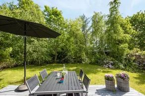 Holiday home with terrace & barbeque - Image 2