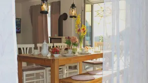 Holiday home with terrace - Image 3