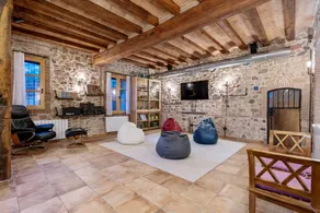 Holiday Home 'Masia Can Divi' with Mountain Views, Wi-Fi and Air Conditioning - Image 5