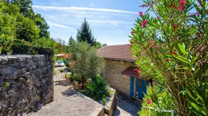 Villa with terrace, private pool & barbeque | Pets allowed - Image 2