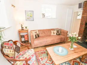 Fully equipped cottage with garden | Dogs allowed - Image 2