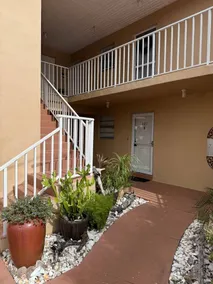 Beautiful condo with terrace - Image 5