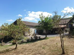 Holiday home with terrace, barbeque & garden | Mountain view - Image 3