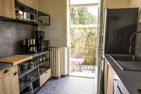 Holiday home with terrace, barbecue & garden - Image 5