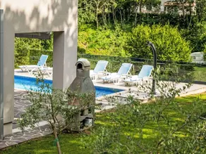 Appartamento con giardino, piscina privata e barbecue - Image 5