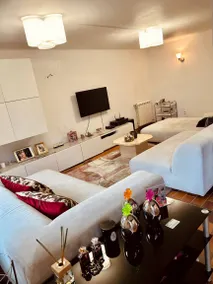 Private room with terrace & garden - Image 3