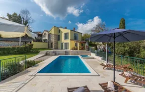 Fully equipped lovely villa with private pool, terrace & garden | Mountain view | Dogs allowed - Image 3