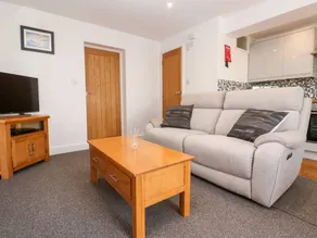 Cottage with garden | Beach view - Image 4