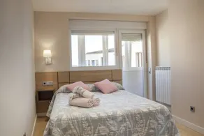 Apartment with terrace | City view - Image 3