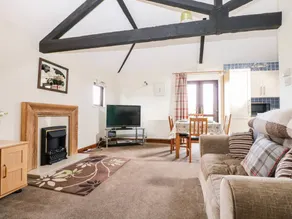 Family-friendly cottage with garden & barbecue | Pets allowed - Image 4