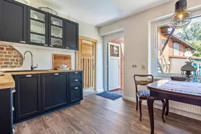 Apartment with terrace & garden | Suitable for remote work - Image 5