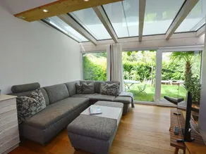 Family-oriented wonderful holiday home with terrace, garden & barbecue | Pets allowed - Image 2