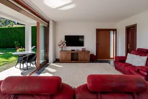 Fully equipped house with terrace, garden & BBQ | Garden view | Perfect for remote work - Image 5