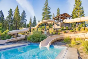 Holiday home with fast internet, pool & barbeque - Image 5