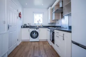 Family-oriented holiday home with fast internet, BBQ & garden | Beach view | Close to the beach - Image 3