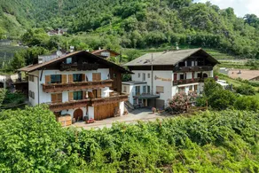Appartamento con piscina e giardino | Vista sulla montagna - Image 2