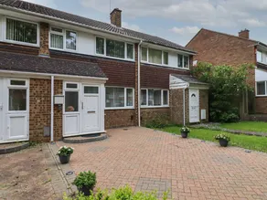 Cottage with garden - Image 4