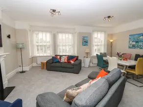 Children-friendly lovely cottage - Image 3