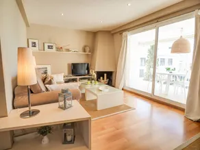 Family-oriented charming apartment with terrace | City view | Close to the beach - Image 4