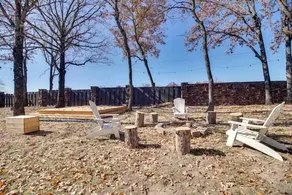 Serene Woodland Studio Retreat with Outdoor Amenities, Near Fishing, Hiking & Gentry, AR - Image 5