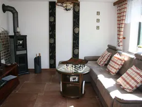 Children-friendly holiday apartment with terrace, garden & barbeque - Image 5