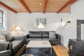 Holiday home with terrace & barbeque | Pets are welcome - Image 2