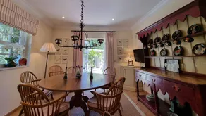 Villa avec jardin et piscine privée - Image 2
