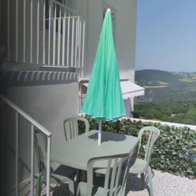 Flat with terrace | Mountain view - Image 3