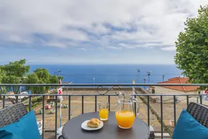 Appartement de vacances | Vue mer | Parfait pour le travail à distance - Image 3