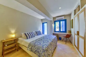 Villa with private pool, terrace & garden | Panoramic view - Image 2