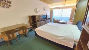 Apartment with pool & sauna | Mountain view - Image 3