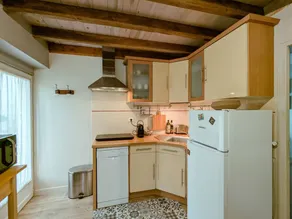 Independent house with terrace and private parking - Image 2