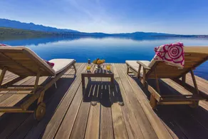 Family-friendly villa with terrace, pool & sauna | Sea view - Image 2