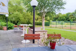 Appartamento con sauna, giardino e terrazza - Image 3