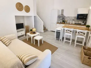 Wonderful holiday home with garden | Sea view | Close to the beach - Image 2