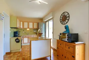 Fully equipped nice holiday home with terrace, garden & BBQ | Garden view | Beach nearby | Pets allowed - Image 5