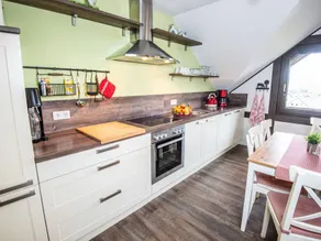 Family-oriented beautiful holiday apartment with BBQ, terrace & garden | Mountain view - Image 4