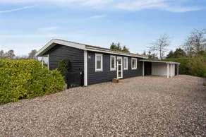 Fully equipped charming holiday home with garden & terrace | Pets allowed - Image 3