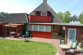 Appartement de vacances adapté aux familles avec jardin et terrasse | Vue jardin - Image 3