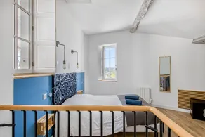 Flat with terrace - Image 5