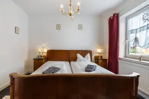 Charming flat with garden | Garden view | Pets allowed - Image 2