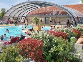 Familienorientiertes Mobilheim mit beheiztem Pool | Nah am Strand - Image 2